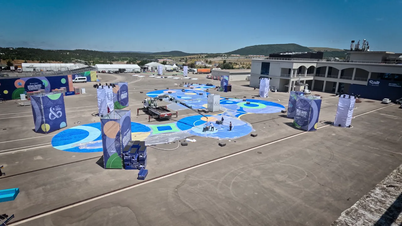 Kurulum filmi: İstanbulpark'ta 10 günlük festival alanı yapımı, drone planları
